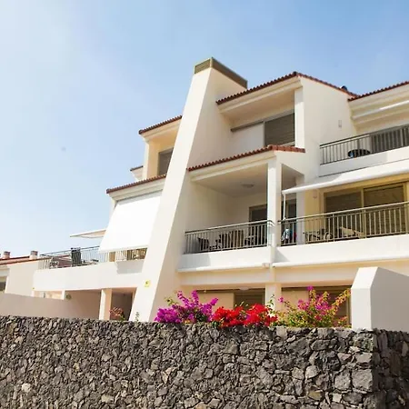 2 Bedrooms In Magnolia Golf Resort, La Caleta Lejlighed *