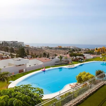 2 Bedrooms In Magnolia Golf Resort, La Caleta Lejlighed Costa Adeje (Tenerife)