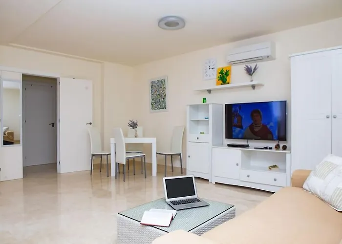 2 Bedrooms In Magnolia Golf Resort, La Caleta Lejlighed