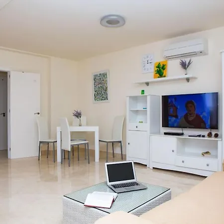 2 Bedrooms In Magnolia Golf Resort, La Caleta Апартаменты