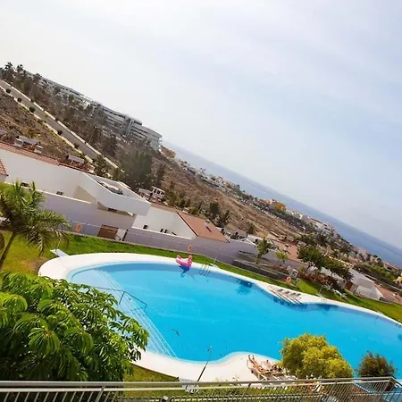 2 Bedrooms In Magnolia Golf Resort, La Caleta Apartmán