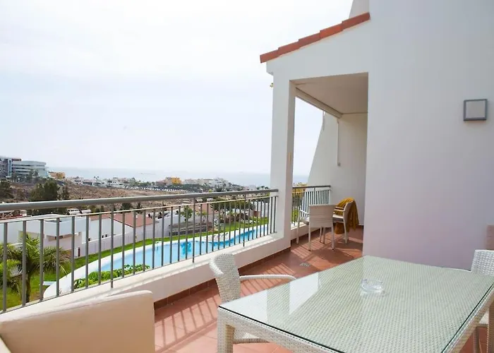 2 Bedrooms In Magnolia Golf Resort, La Caleta * Адехе