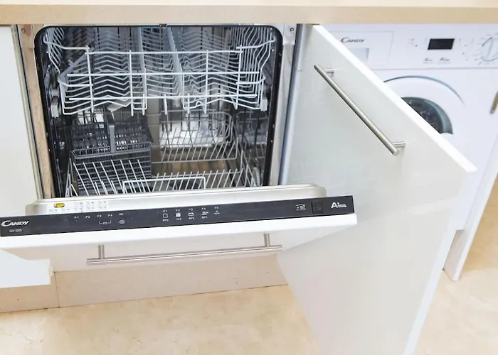 2 Bedrooms In Magnolia Golf Resort, La Caleta Apartamento Costa Adeje (Tenerife)